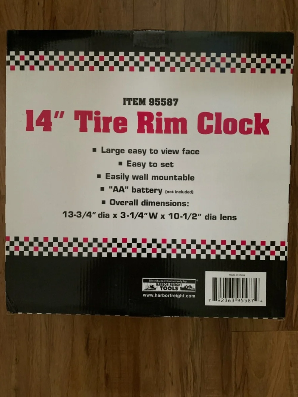Modern Silver and Black Wheel-Style Wall Clock by